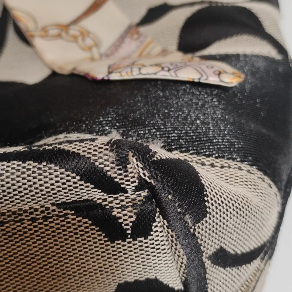 Coach signature monogram Black and Cream Tote shoulder Bag